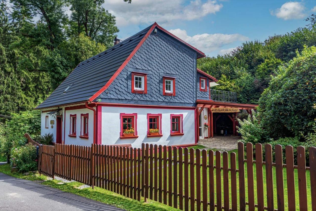 Vlcihorska Chaloupka Красна-Ліпа